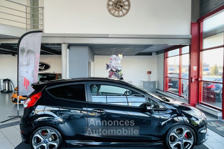 Ford Fiesta ST 1,6 182 PACK PERF GPS CAMERA KEYLESS HIFI SONY PARK PILOT PACK HIVER REGULATEUR DANS UN EX - <small></small> 15.990 € <small>TTC</small> - #3