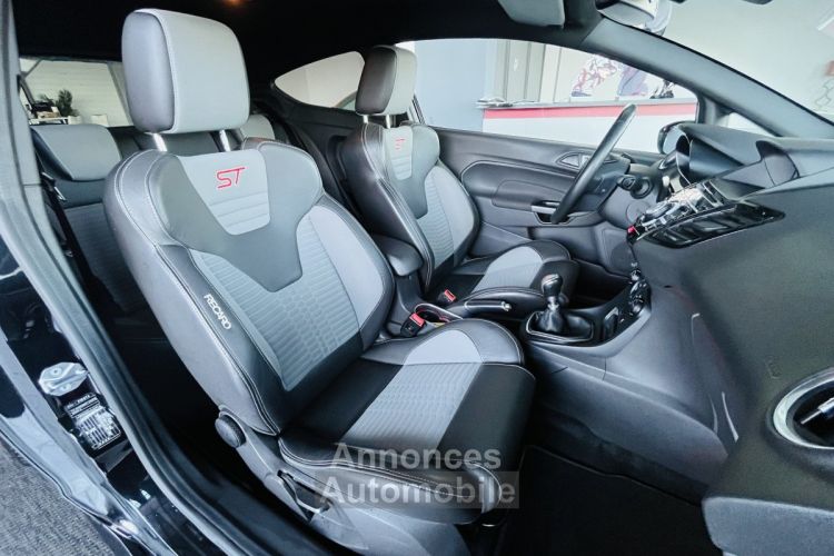 Ford Fiesta ST 1,6 182 PACK PERF GPS CAMERA KEYLESS HIFI SONY PARK PILOT PACK HIVER REGULATEUR DANS UN EX - <small></small> 15.990 € <small>TTC</small> - #5