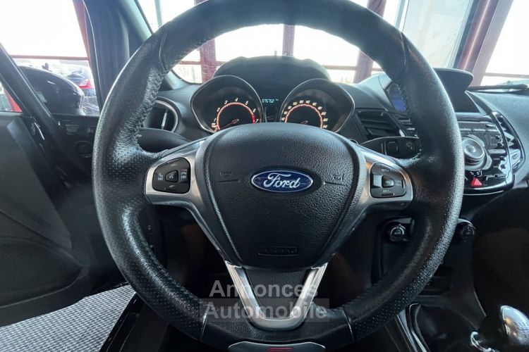 Ford Fiesta ST 1,6 182 PACK PERF GPS CAMERA KEYLESS HIFI SONY PARK PILOT PACK HIVER REGULATEUR DANS UN EX - <small></small> 15.990 € <small>TTC</small> - #28