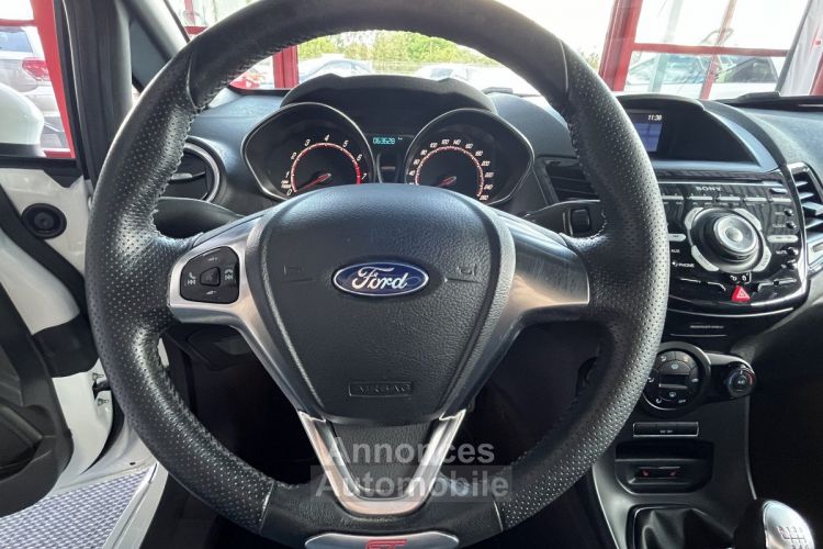 Ford Fiesta ST 1,6 182 PACK PERFORMANCE CAMERA KEYLESS SONY PACK HIVER RECARO BLUETOOTH EXCELLENT ETAT - <small></small> 17.990 € <small>TTC</small> - #17