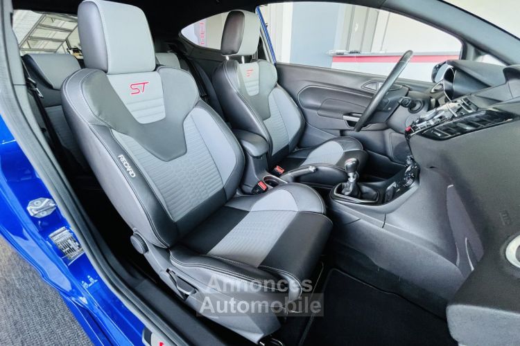 Ford Fiesta ST 1,6 182 PACK PERFORMANCE GPS SONY PACK HIVER BLUETOOTH RECARO PARK PILOT ECHAPPEMENT DOUBL - <small></small> 17.990 € <small>TTC</small> - #5