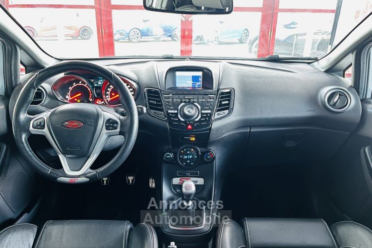 Ford Fiesta ST 1,6 200 EDITION LIMITED PACK PERF GPS CAMERA REGULATEUR KEYLESS SONY PARK PILOT BLUETOOTH  - <small></small> 17.990 € <small>TTC</small> - #4