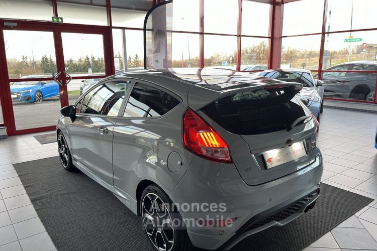 Ford Fiesta ST 1,6 200 EDITION LIMITED PACK PERF GPS CAMERA REGULATEUR KEYLESS SONY PARK PILOT BLUETOOTH  - <small></small> 17.990 € <small>TTC</small> - #26