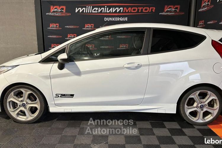 Ford Fiesta st 1.6t 182 cv garantie 6 mois - <small></small> 13.490 € <small>TTC</small> - #2