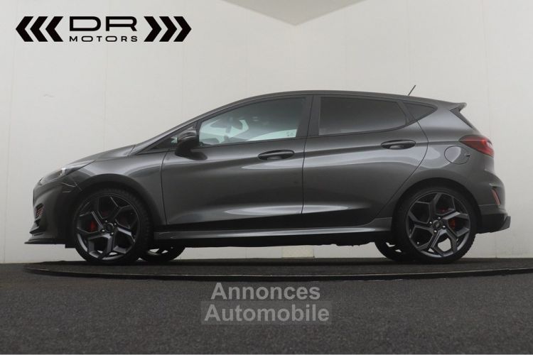 Ford Fiesta ST - BANG & OLUFSEN CARPLAY KEYLESS ENTRY - <small></small> 21.995 € <small>TTC</small> - #9