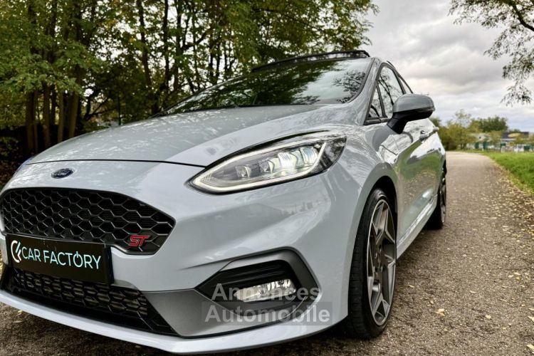 Ford Fiesta ST Plus 1.5 200 Pack Performance Launch Control Toit ouvrant Caméra LED Garantie 1an - <small></small> 21.990 € <small>TTC</small> - #31