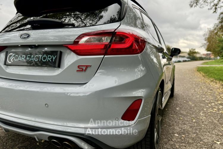 Ford Fiesta ST Plus 1.5 200 Pack Performance Launch Control Toit ouvrant Caméra LED Garantie 1an - <small></small> 21.990 € <small>TTC</small> - #32