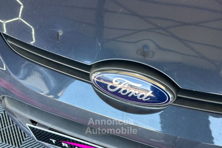 Ford Fiesta titanium 82 ch 5 portes courroie ok - <small></small> 6.490 € <small>TTC</small> - #28