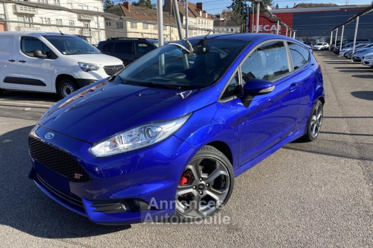 Ford Fiesta V (2) 1.6 EcoBoost 182 3p - <small></small> 18.490 € <small>TTC</small> - #1