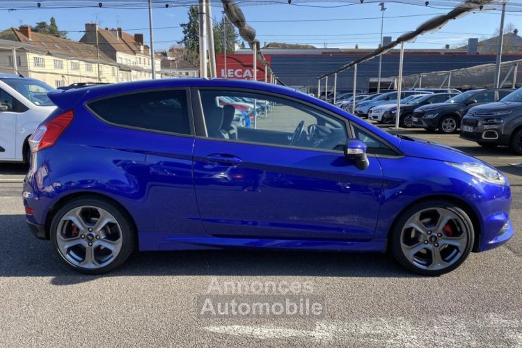 Ford Fiesta V (2) 1.6 EcoBoost 182 3p - <small></small> 18.490 € <small>TTC</small> - #3