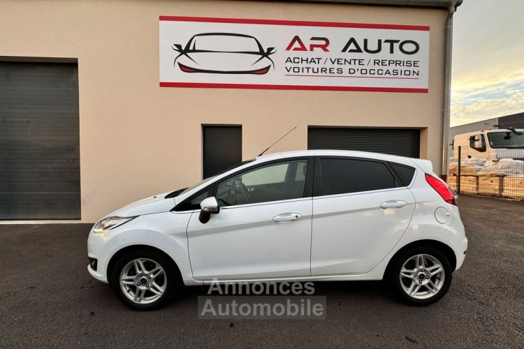 Ford Fiesta v phase 2 1.0 ecoboost 100 s&s white 5p - <small></small> 5.590 € <small>TTC</small> - #2