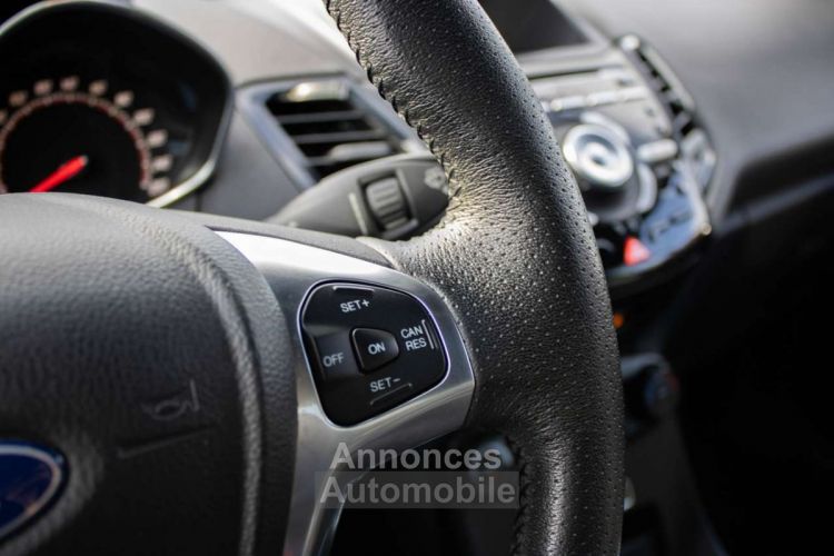 Ford Fiesta VERKOCHT / VENDU / SOLD - <small></small> 14.950 € <small>TTC</small> - #23