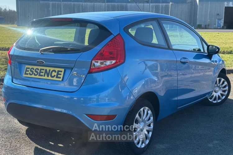 Ford Fiesta VI - 1.25i 82ch (5 cv) 16V 5 portes BVM5 Ambiente Bleu + 83 000KM GARANTIE 2009 - <small></small> 6.990 € <small>TTC</small> - #2