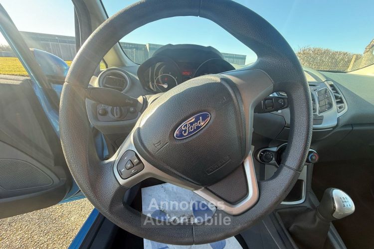 Ford Fiesta VI - 1.25i 82ch (5 cv) 16V 5 portes BVM5 Ambiente Bleu + 83 000KM GARANTIE 2009 - <small></small> 6.990 € <small>TTC</small> - #14