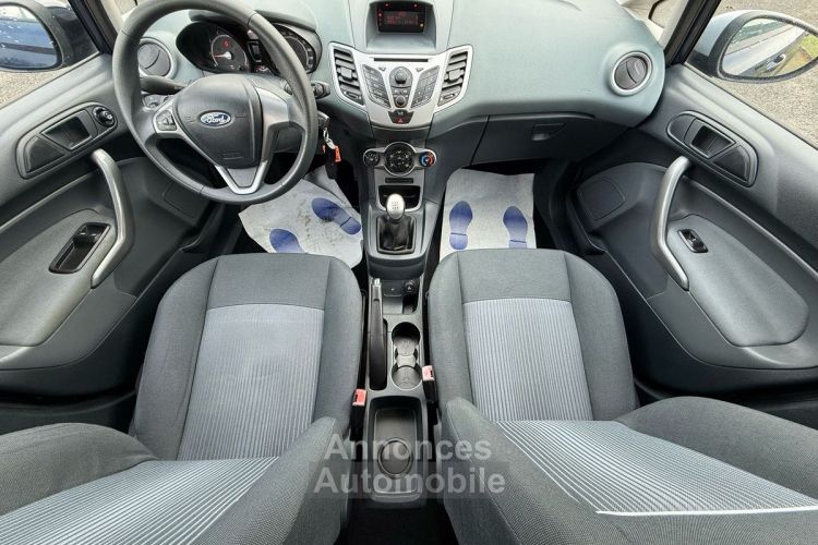 Ford Fiesta VI - 1.2i 16V 82ch (5 cv) BVM5 Bleu 5 portes Trend 2011 - <small></small> 5.990 € <small>TTC</small> - #5