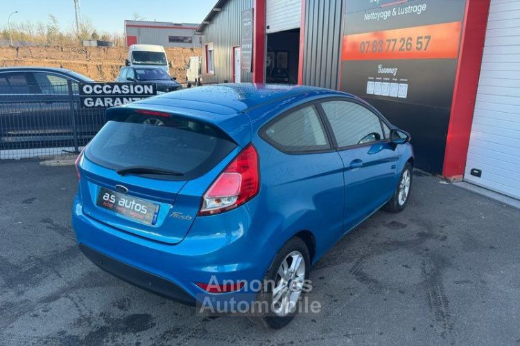 Ford Fiesta VI phase 2 1.0 SCI 12v 80 CV Bleu essence fermeture centralisée crit’Air1 radar de stationnement commande au volant Bluetooth - <small></small> 6.590 € <small>TTC</small> - #3