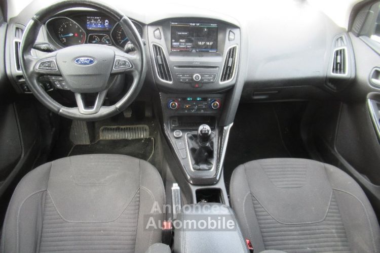 Ford Focus 1.0 EcoBoost 100 SetS Business Nav - <small></small> 9.990 € <small>TTC</small> - #9