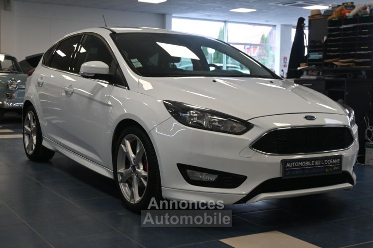 Ford Focus 1.0 EcoBoost 100 S&S 99g St-line - <small></small> 10.498 € <small>TTC</small> - #3