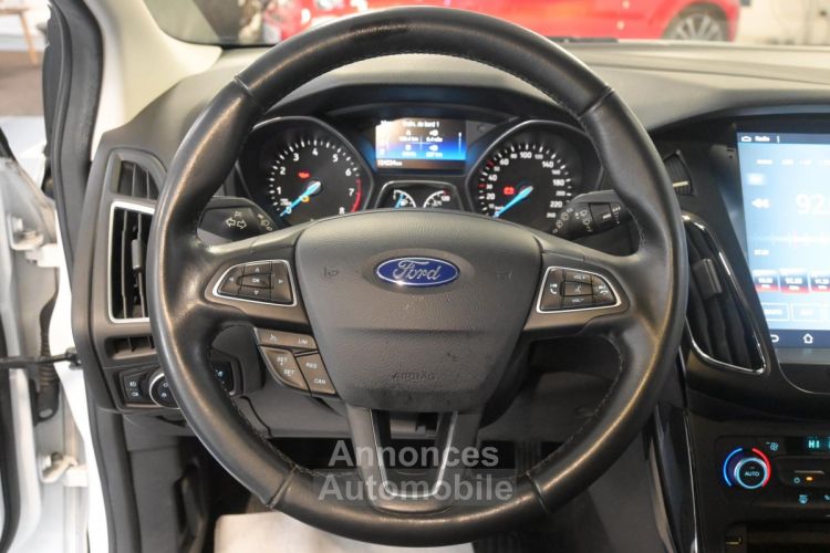 Ford Focus 1.0 EcoBoost 100 S&S 99g St-line - <small></small> 10.498 € <small>TTC</small> - #9