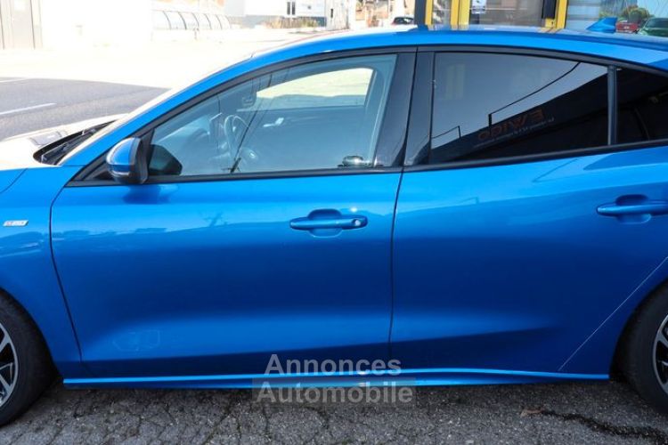 Ford Focus 1.0 ECOBOOST 125 CH HYBRID MHEV ST-LINE + CAMERA DE RECUL CARPLAY - <small></small> 15.989 € <small>TTC</small> - #16