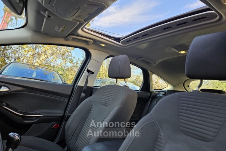 Ford Focus 1.0 EcoBoost 125 ch SS Titanium - <small></small> 9.990 € <small>TTC</small> - #23