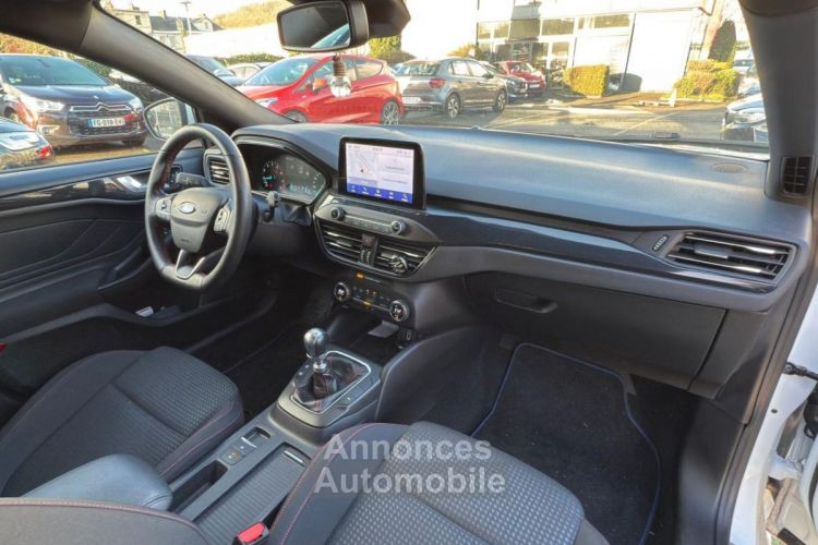 Ford Focus 1.0 ECOBOOST 125 HYBRID MHEV ST-LINE - <small></small> 18.990 € <small>TTC</small> - #24