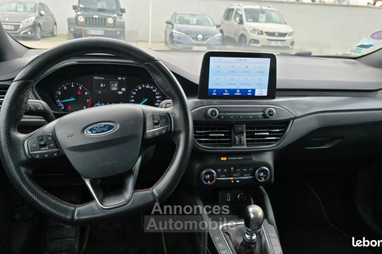 Ford Focus 1.0 ECOBOOST 125 ST-LINE - <small></small> 12.989 € <small>TTC</small> - #12