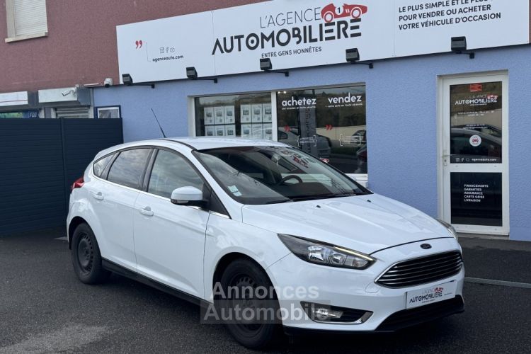 Ford Focus 1.0 EcoBoost 125ch Stop&Start Titanium - <small></small> 9.990 € <small>TTC</small> - #1