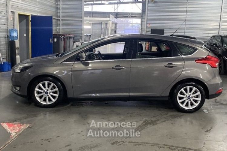 Ford Focus 1.0 ECOBOOST 125CH STOP&START TITANIUM - <small></small> 7.990 € <small>TTC</small> - #3