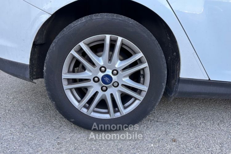 Ford Focus 1.0 SCTi 100 EcoBoost SS Titanium - RÉVISÉ - DISTRIB OK - GARANTIE 1 AN - <small></small> 7.990 € <small>TTC</small> - #21