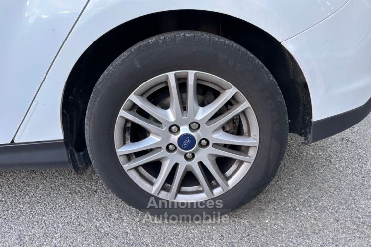 Ford Focus 1.0 SCTi 100 EcoBoost SS Titanium - RÉVISÉ - DISTRIB OK - GARANTIE 1 AN - <small></small> 7.990 € <small>TTC</small> - #22