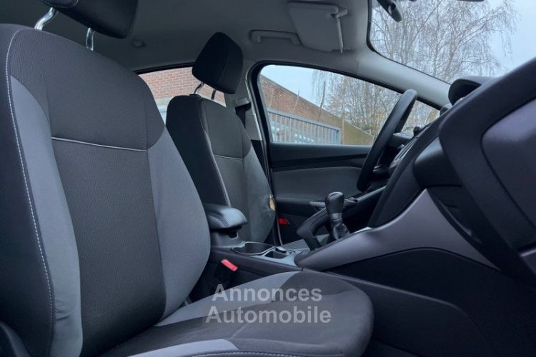 Ford Focus 1.0 SCTI 100CH  TITANIUM 92.000KM - 07/2013 - 1ERE MAIN - <small></small> 7.490 € <small>TTC</small> - #13