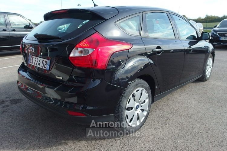 Ford Focus 1.0 SCTI 100CH ECOBOOST STOP&START TREND 5P - <small></small> 5.900 € <small>TTC</small> - #7