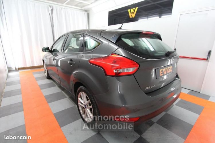 Ford Focus 1.0 SCTI 125 TITANIUM BVA courroie distribution effectuée - <small></small> 11.990 € <small>TTC</small> - #3