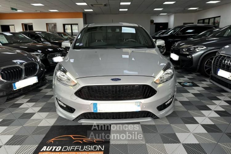 Ford Focus 1.0 ST LINE - <small></small> 13.990 € <small>TTC</small> - #1