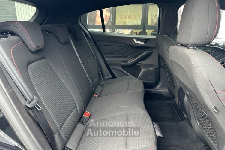 Ford Focus 1.5 ECOBOOST 150 CH ST-LINE APPLE CARPLAY ANDROÏD AUTO - <small></small> 16.990 € <small>TTC</small> - #13