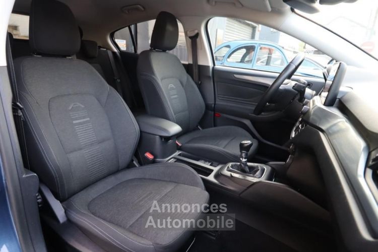 Ford Focus 1.5 SCTI 150 CH ACTIVE + CARPLAY - <small></small> 15.489 € <small>TTC</small> - #19