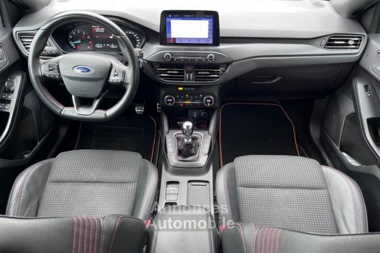 Ford Focus 1.5 SCTI 150 CH ST-LINE ENTRETIEN CONSTRUCTEUR - <small></small> 16.490 € <small>TTC</small> - #17