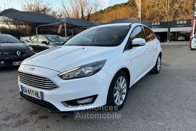 Ford Focus 1.5 TDCi 120 SetS Titanium - <small></small> 9.490 € <small>TTC</small> - #1