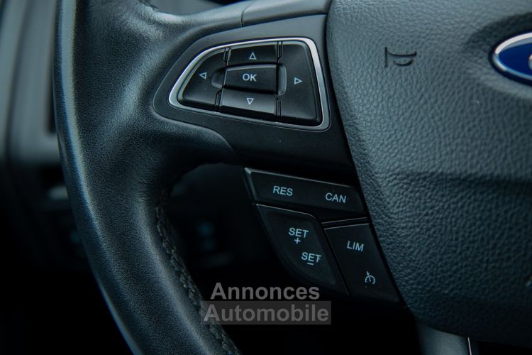 Ford Focus 1.5 TDCi - APPLE CARPLAY - CRUISECONTROL - AIRCO - PARKEERSENSOREN - <small></small> 11.999 € <small>TTC</small> - #30