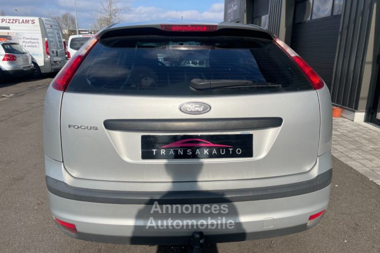 Ford Focus 1.6 - 100 ambiente avec climatisation bluetooth entretien fait courroie distribution neuf - <small></small> 4.490 € <small>TTC</small> - #3