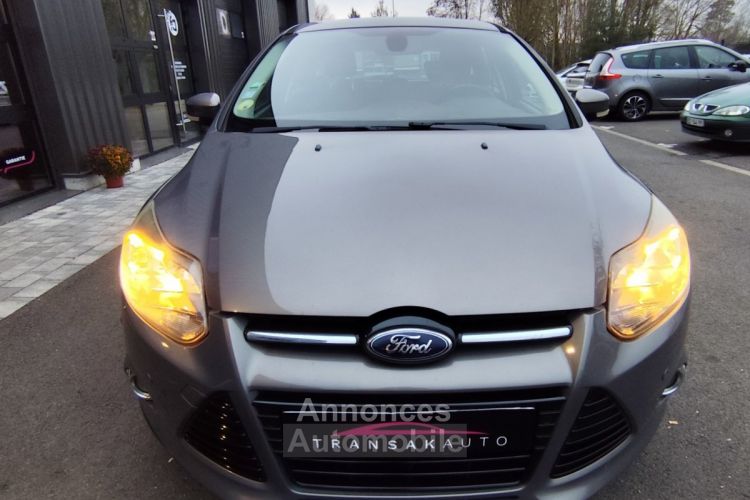 Ford Focus 1.6 tdci 115 titanium avec radar avant arriere navigation regulateur de vitesse - <small></small> 6.990 € <small>TTC</small> - #4