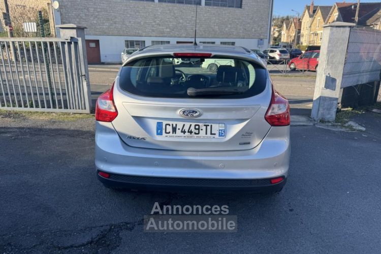 Ford Focus 1.6 TDCi FAP - 115 S&S Titanium Gps + Clim + Radar AR - <small></small> 9.490 € <small>TTC</small> - #4