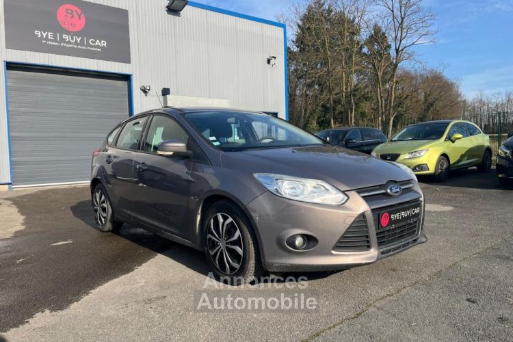 Ford Focus 1.6 TDCi FAP - 95CH III Trend GARANTIE 12 MOIS - <small></small> 6.990 € <small>TTC</small> - #3