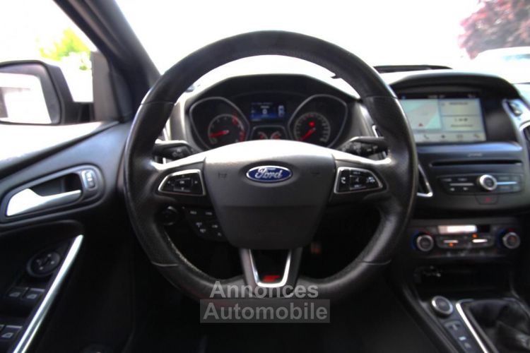 Ford Focus 2.0 ECOBOOST 250 ST - <small></small> 22.490 € <small>TTC</small> - #13