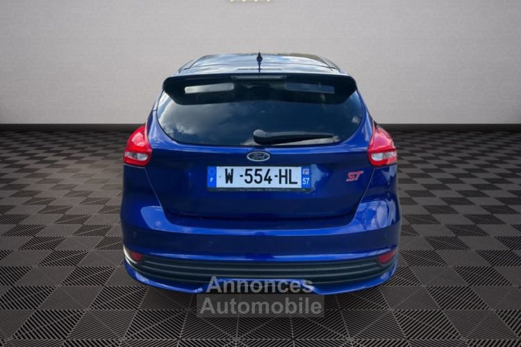 Ford Focus 2.0 ECOBOOST 250 ST 5P CUIR GPS - <small></small> 16.999 € <small>TTC</small> - #6