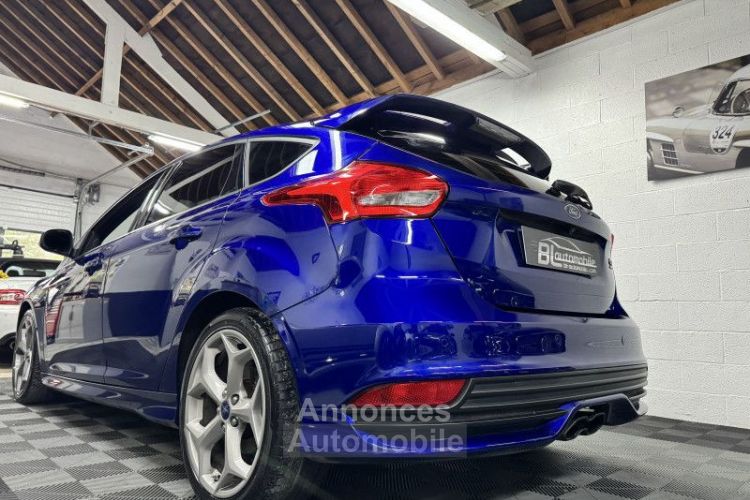 Ford Focus 2.0 ECOBOOST 250CH STOP&START ST - <small></small> 19.980 € <small>TTC</small> - #6