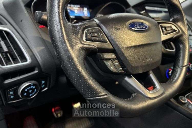 Ford Focus 2.0 ECOBOOST 250CH STOP&START ST - <small></small> 19.980 € <small>TTC</small> - #18