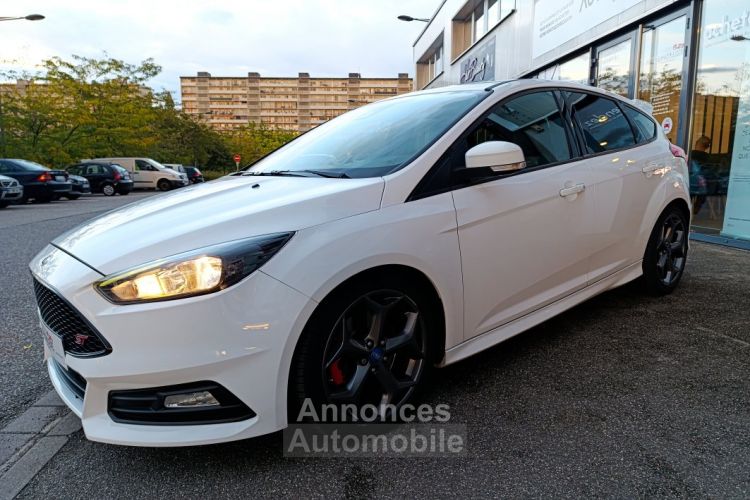 Ford Focus 2.0 TDCI 185 cv ST 5P - <small></small> 13.500 € <small>TTC</small> - #3