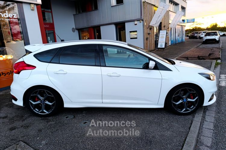 Ford Focus 2.0 TDCI 185 cv ST 5P - <small></small> 13.500 € <small>TTC</small> - #8